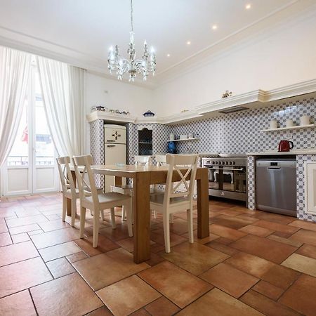 Palazzo Dello Spagnolo Suite Napoli Eksteriør bilde