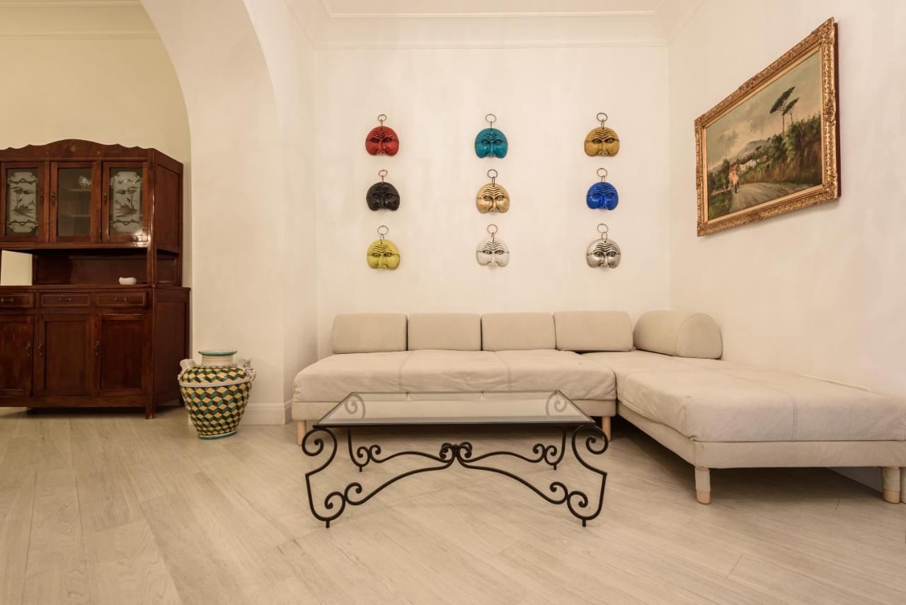 Palazzo Dello Spagnolo Suite Napoli Eksteriør bilde