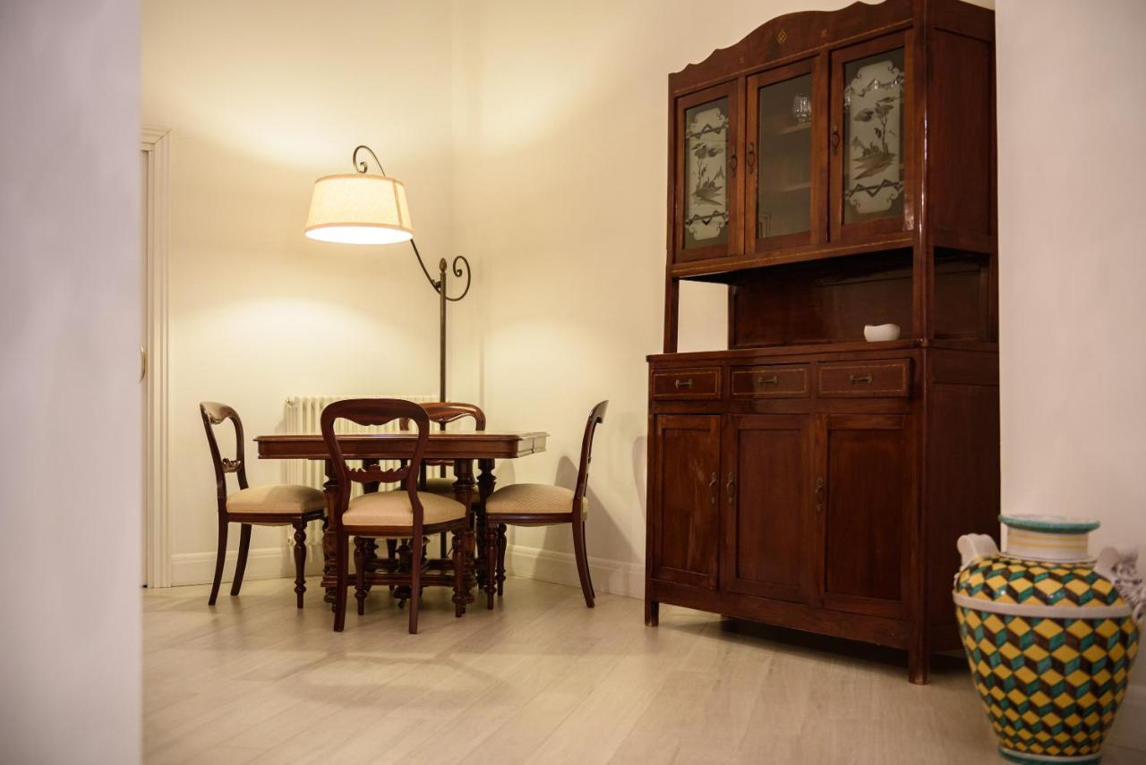 Palazzo Dello Spagnolo Suite Napoli Eksteriør bilde