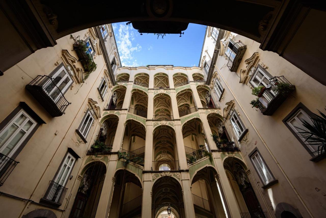 Palazzo Dello Spagnolo Suite Napoli Eksteriør bilde