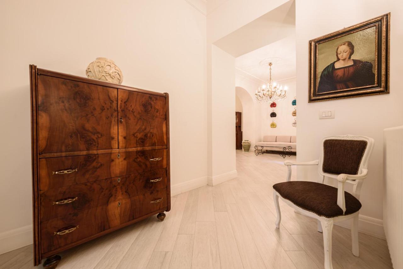Palazzo Dello Spagnolo Suite Napoli Eksteriør bilde